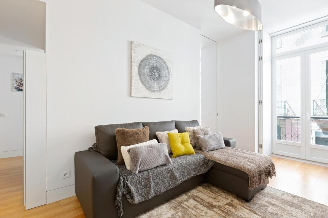 Spacious 1 Bedroom Apartment Near Baixa Lisboa Eksteriør billede